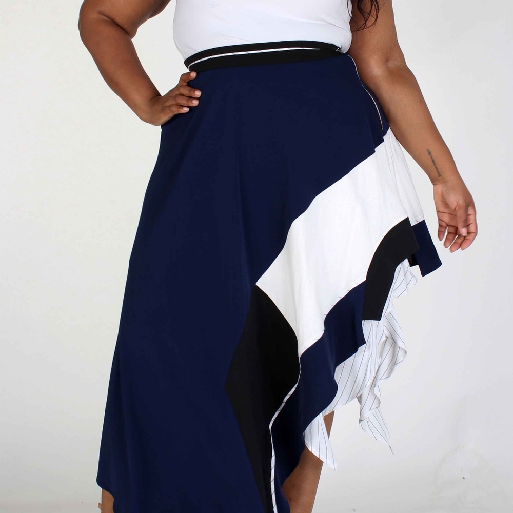 Plus Size Asymmetrical Hem Skirt